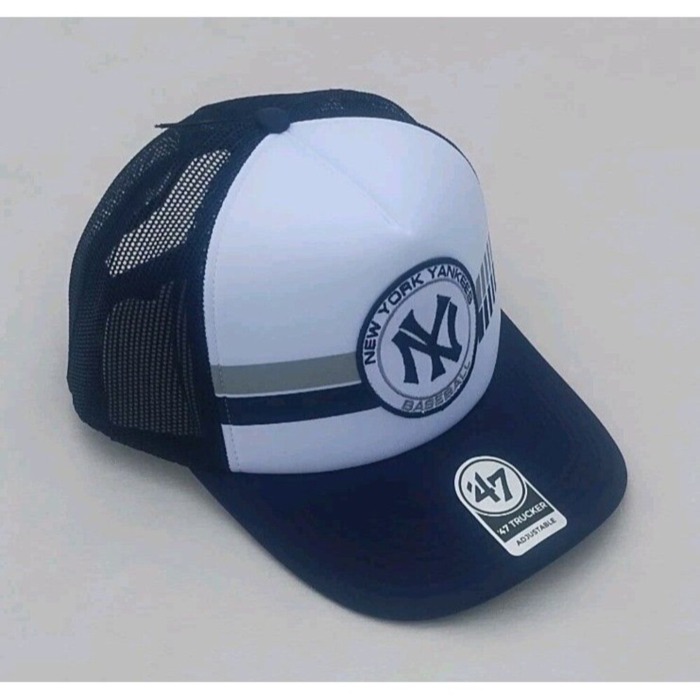 New York Yankees Men’s ‘47 Cooperstown Collection Wax Pack Express Trucker Hat